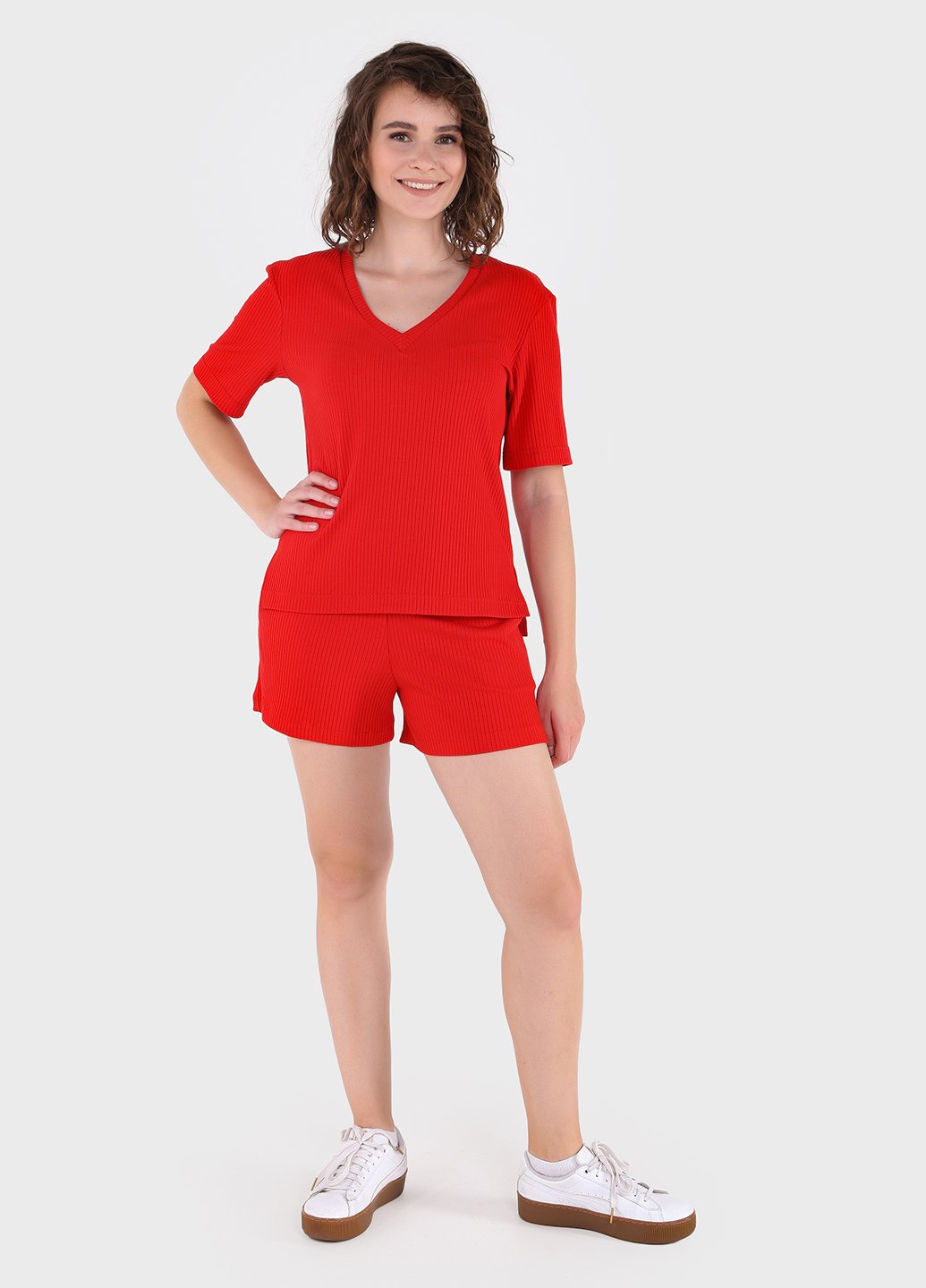 Купить Костюм женский в рубчик красного цвета Merlini Астурия 100000109, размер 42-44 в интернет-магазине