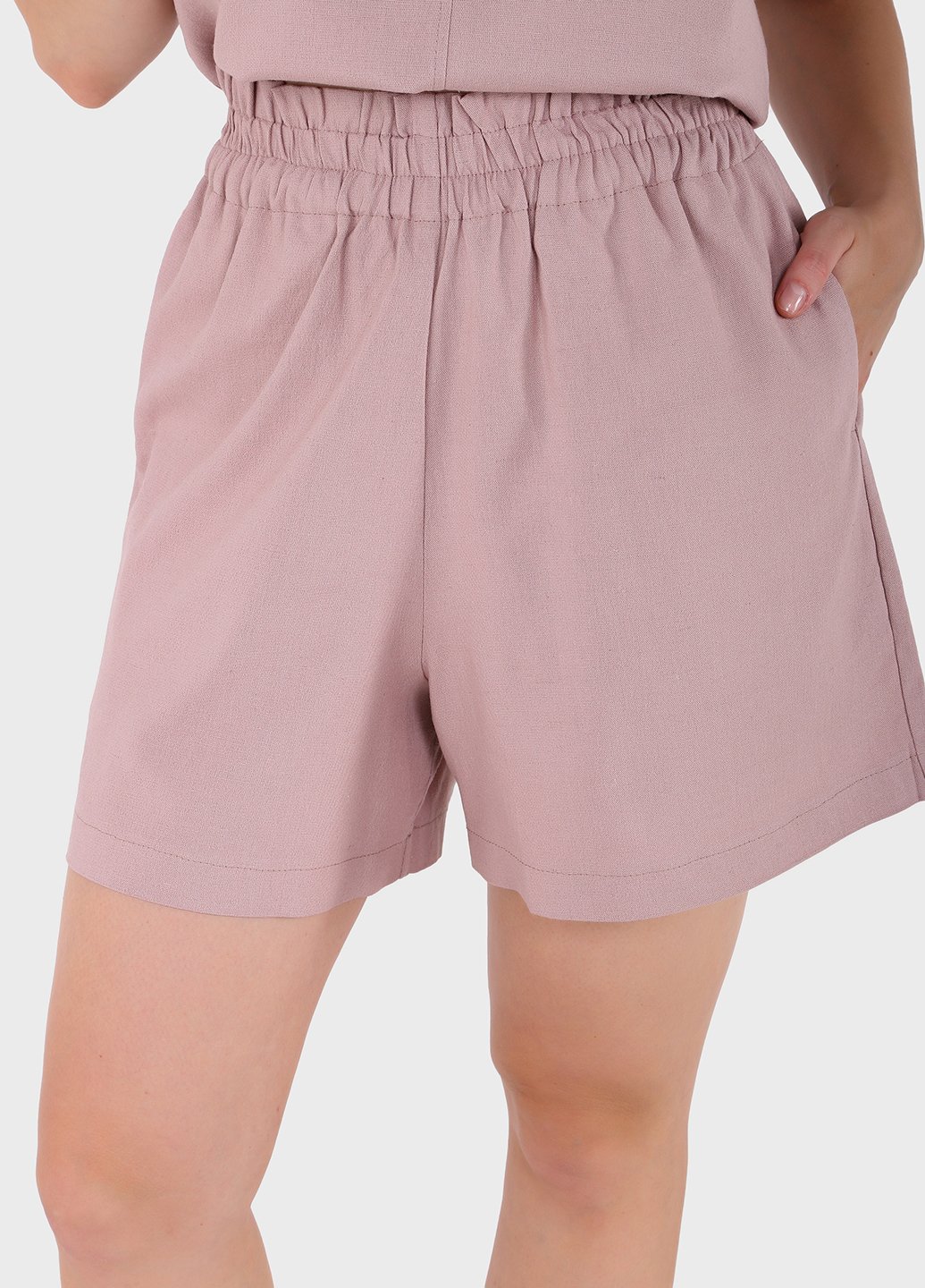 Купить Льняные шорты женские бермуды пудрового цвета Merlini Турин 300000046, размер 42-44 в интернет-магазине