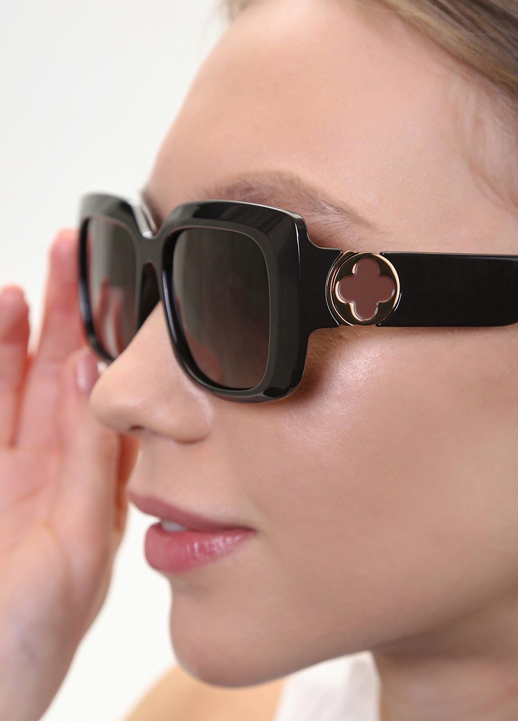 Купить Женские солнцезащитные очки Roberto с поляризацией RM8446 113030 в интернет-магазине