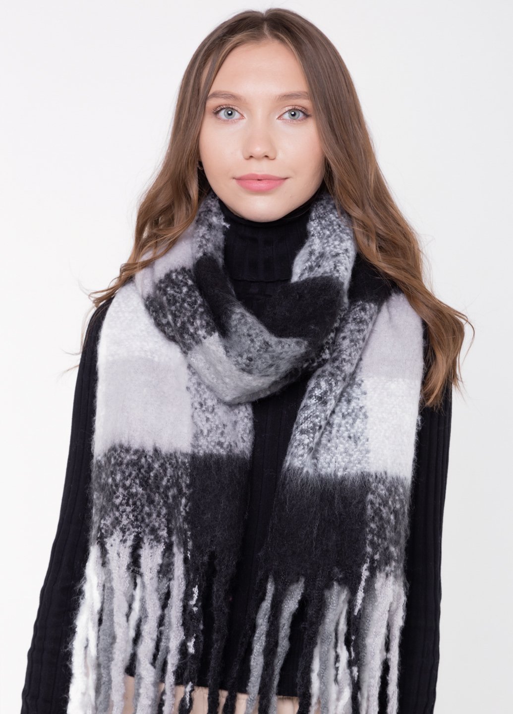 Купить Шерстяной шарф Merlini Кордоба (185*40 см) 445012 - Черный в интернет-магазине