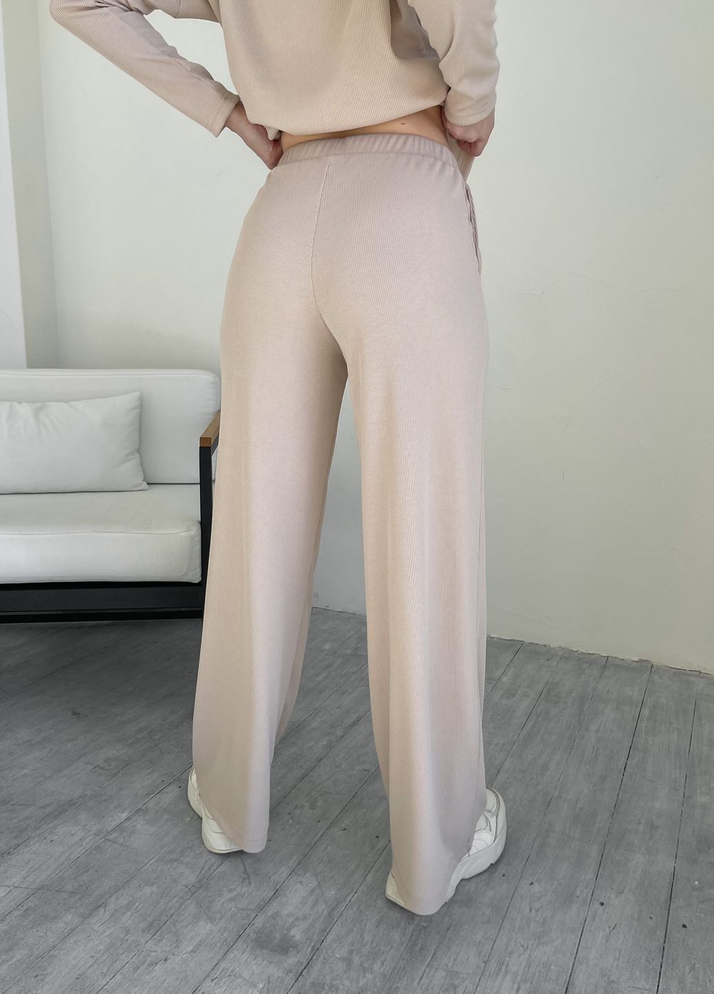 Купить Костюм женский в рубчик бежевого цвета с широкими штанами Merlini Мантуя 100000402, размер XS-M в интернет-магазине