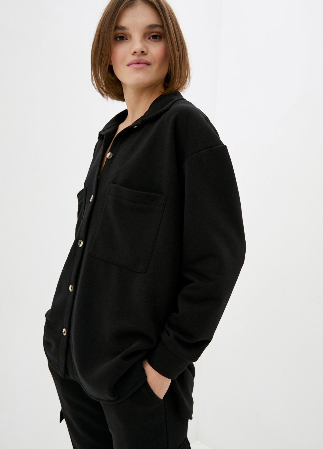 Купити Трикотажна сорочка жіноча оверсайз Merlini Барселона 200000055 - Чорний, 42-44 в інтернет-магазині