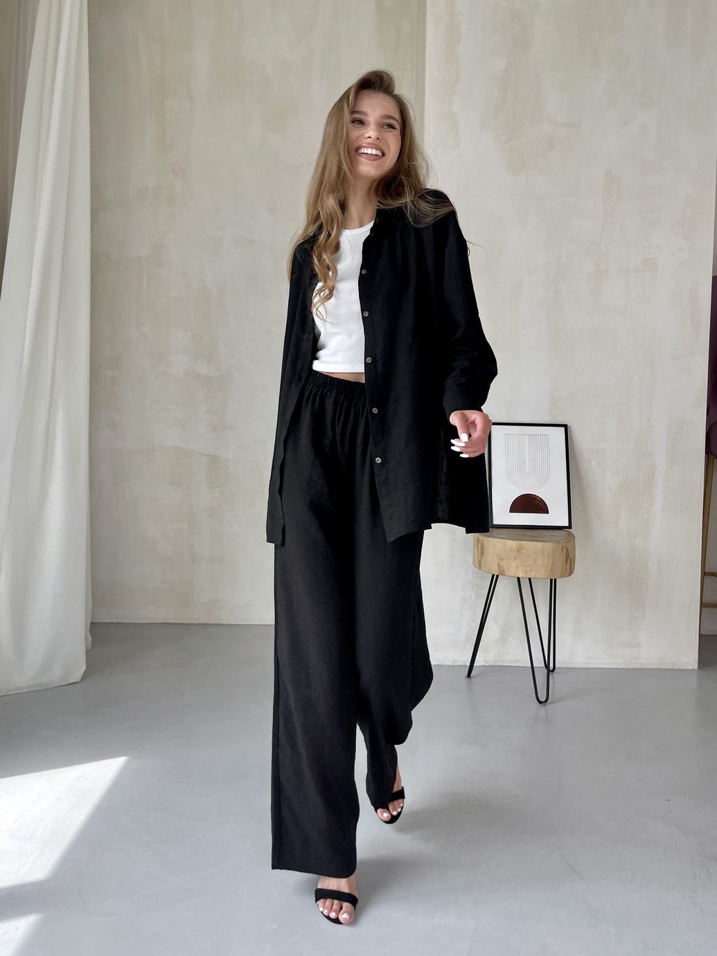 Купить Женский костюм с широкими штанами и рубашкой из льна черный Merlini Лечче 100000541, размер 42-44 (S-M) в интернет-магазине