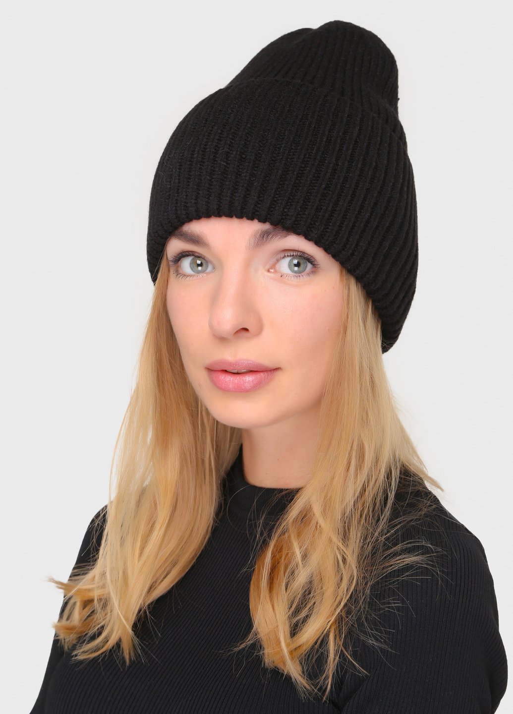 Купить Зимняя теплая кашемировая шапка без подкладки Merlini Ария 360022 - Черный в интернет-магазине