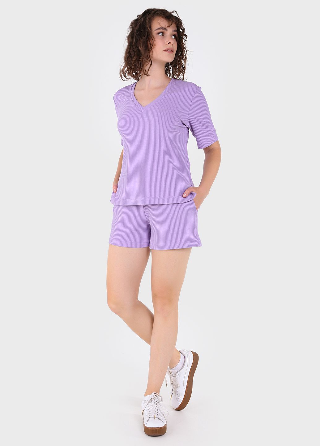 Купить Легкая футболка женская в рубчик Merlini Корунья 800000027 - Сиреневый, 42-44 в интернет-магазине
