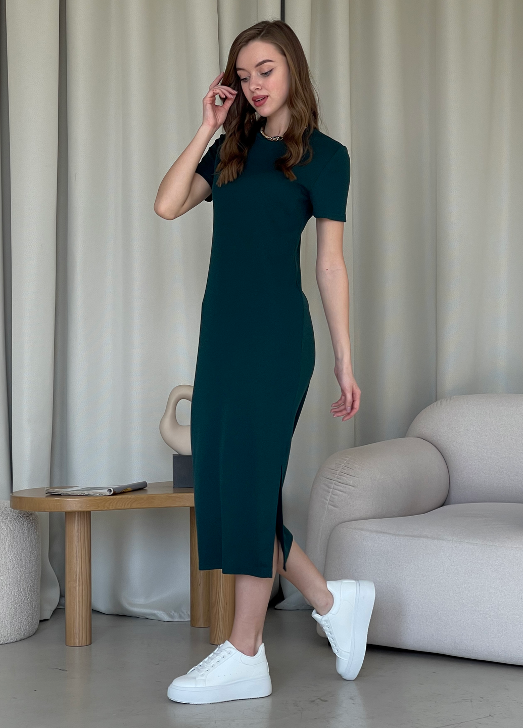 Купить Длинное платье-футболка в рубчик зеленое Merlini Кассо 700000132 размер 42-44 (S-M) в интернет-магазине