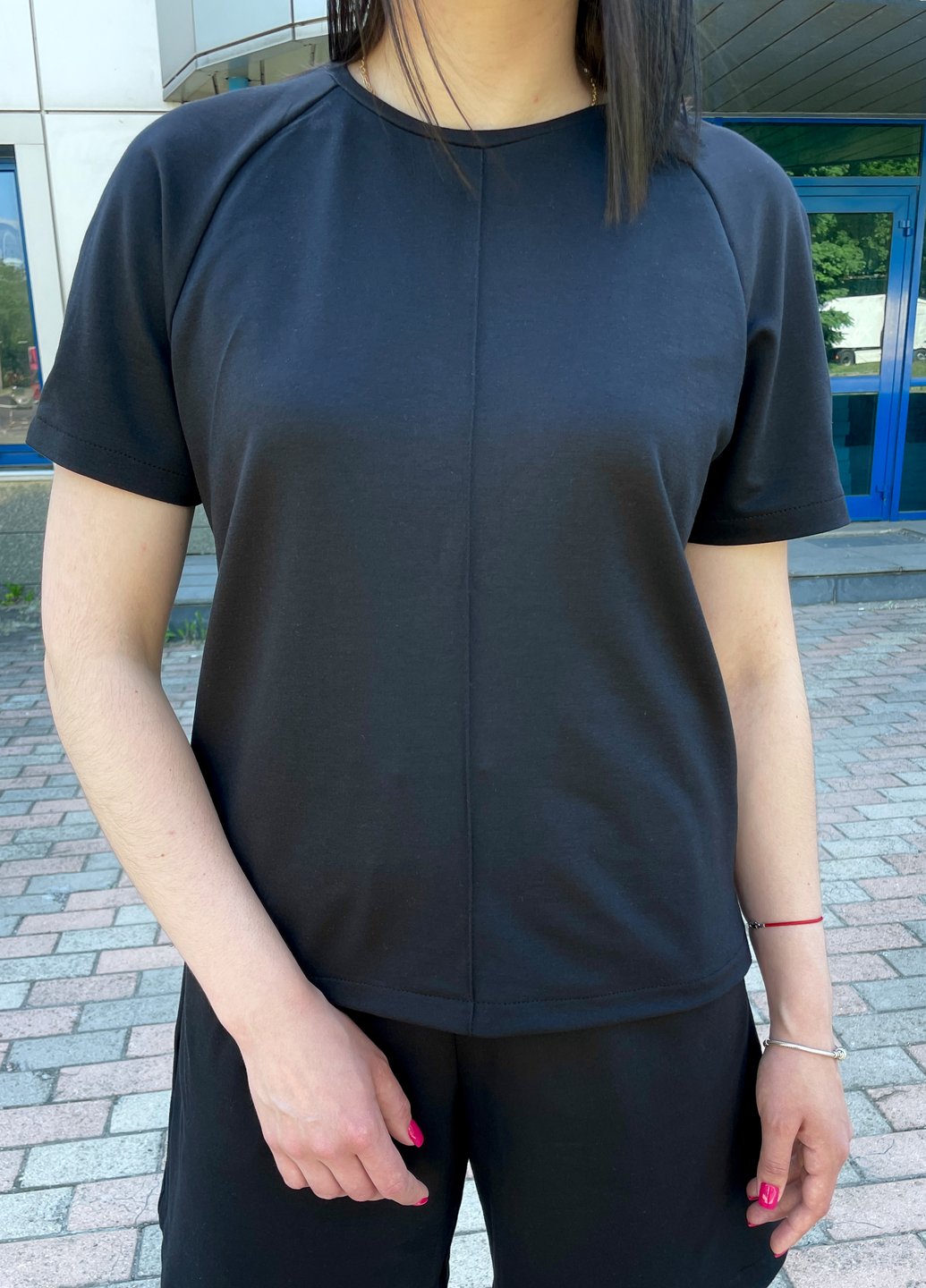 Купить Оверсайз футболка женская черного цвета Merlini Финистер 800000029, размер 42-44 в интернет-магазине