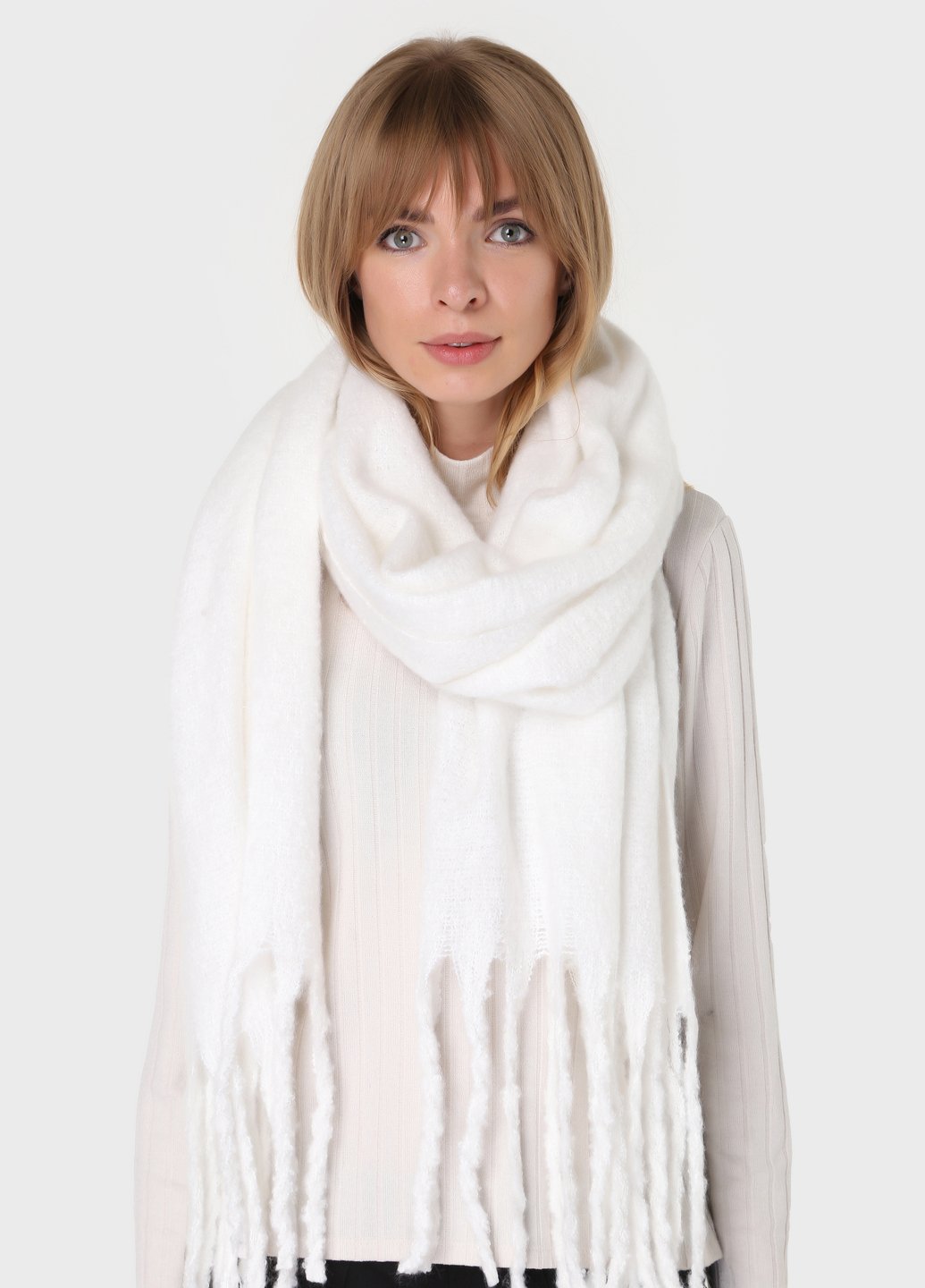 Купить Шерстяной шарф Merlini Бильбао (185*40 см) 446006 - Молочный в интернет-магазине