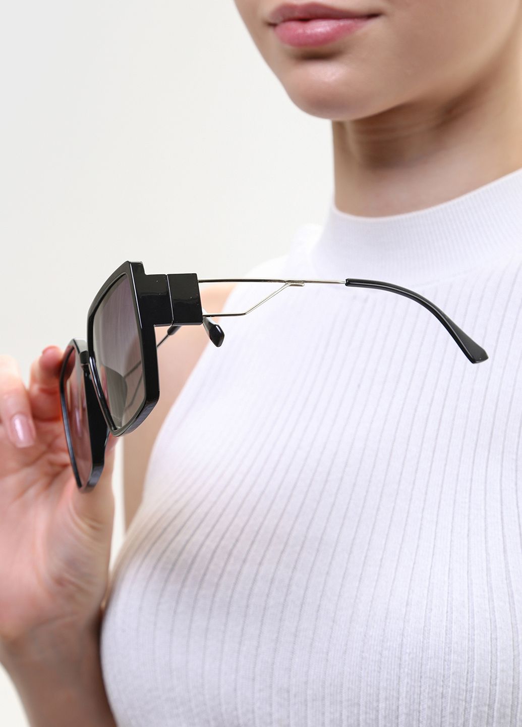 Купить Женские солнцезащитные очки Rita Bradley с поляризацией RB732 112083 в интернет-магазине