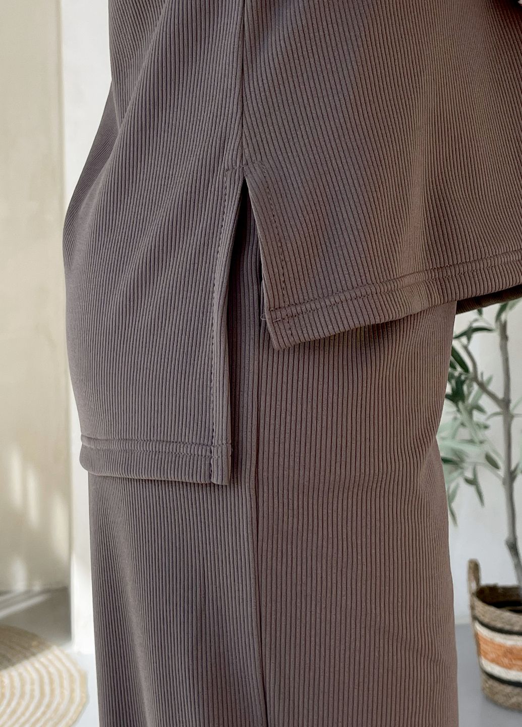 Купить Теплый костюм в рубчик с широкими штанами на флисе бежевый Merlini Ланс 100001142 размер 42-44 в интернет-магазине