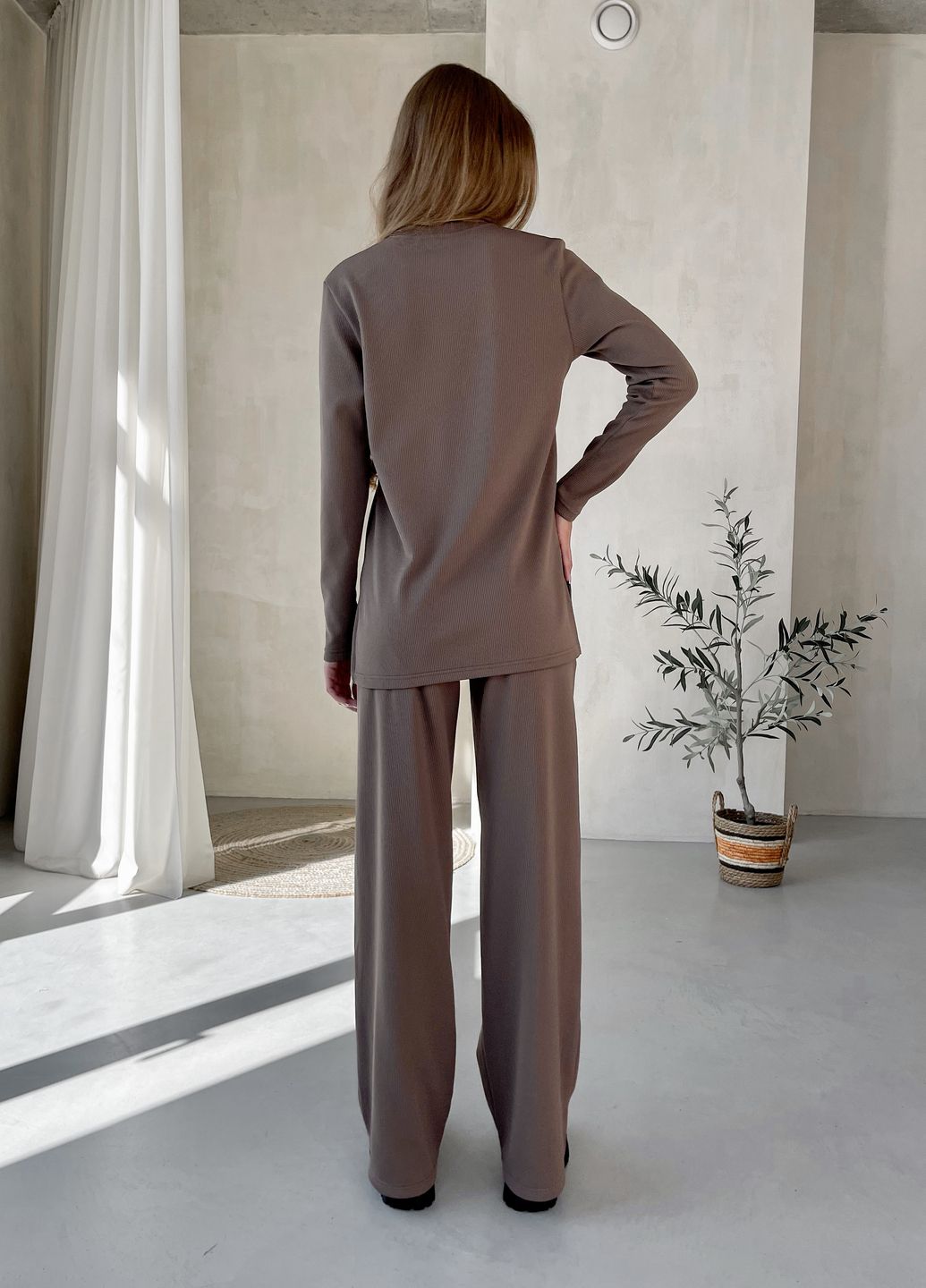 Купить Теплый костюм в рубчик с широкими штанами на флисе бежевый Merlini Ланс 100001142 размер 42-44 в интернет-магазине