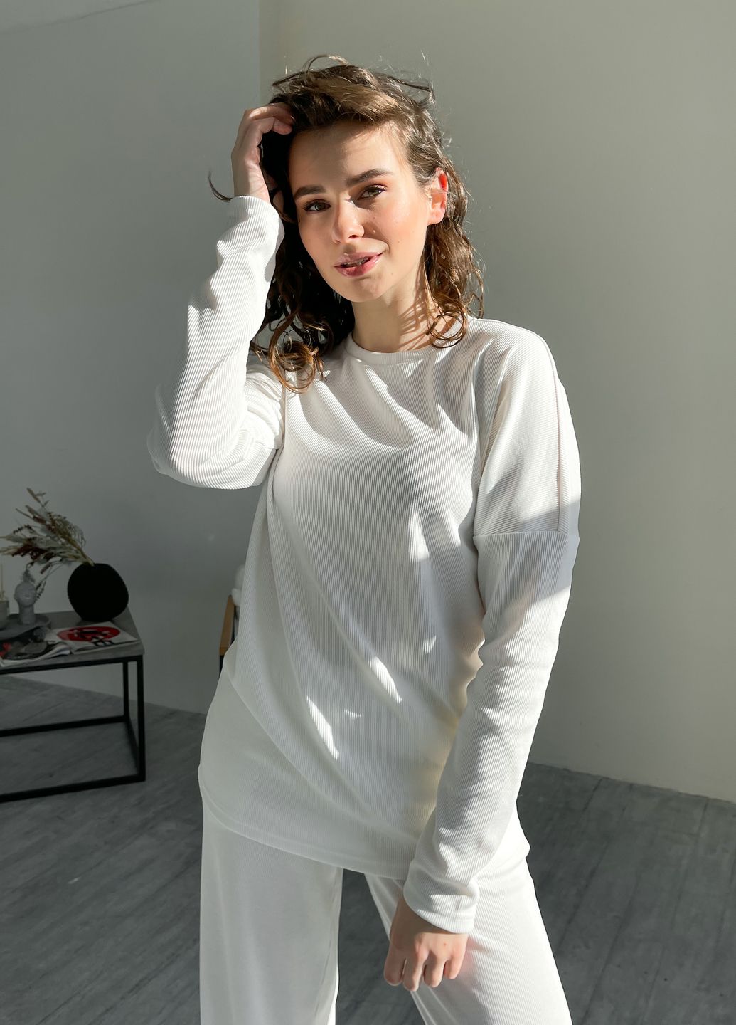Купить Белый костюм женский в рубчик с широкими штанами Merlini Мантуя 100000406, размер XS-M в интернет-магазине