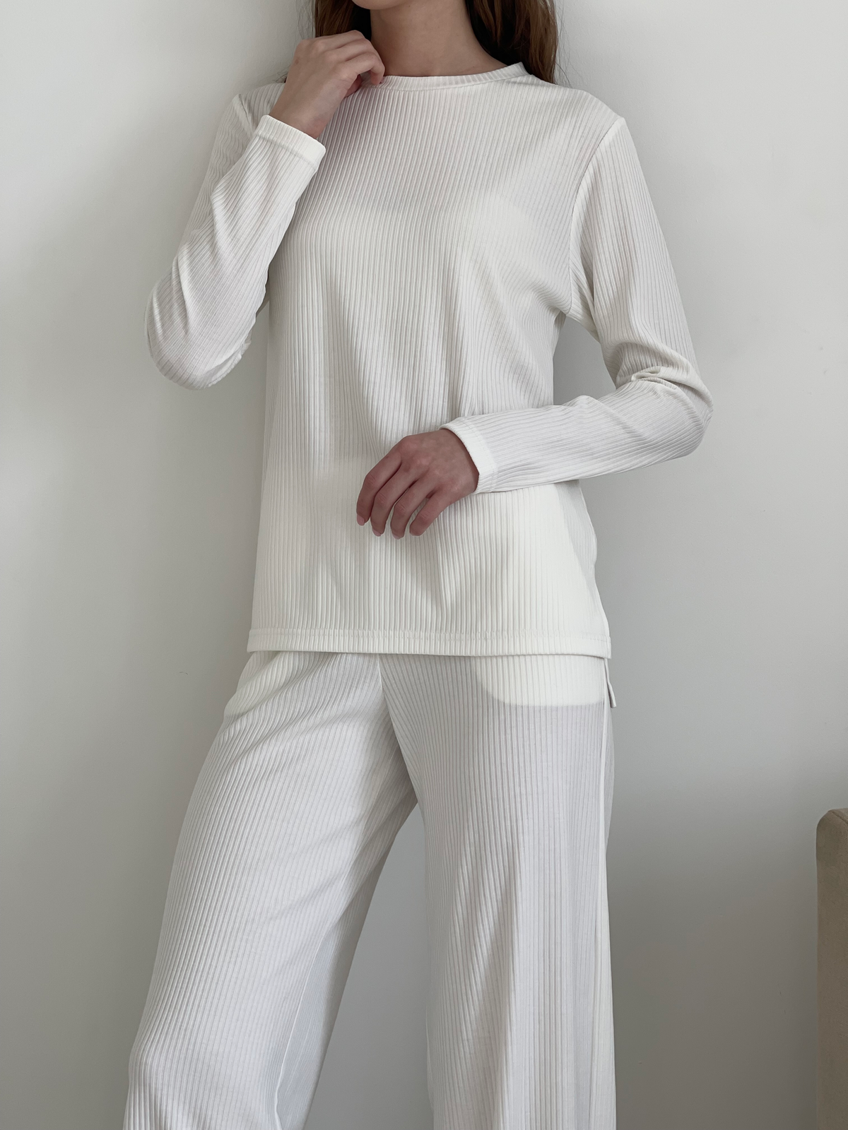 Купить Костюм с широкими брюками в рубчик белый Merlini Менто 100001166, размер 42-44 (S-M) в интернет-магазине