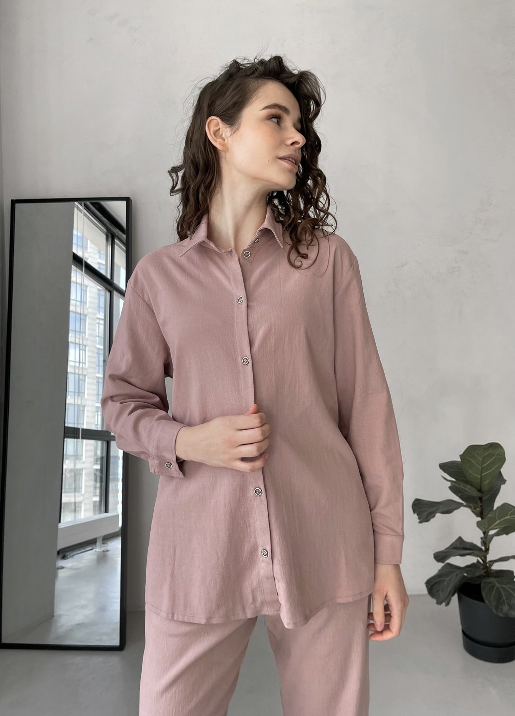 Купити Класична сорочка льняна жіноча Merlini Прага 200000231, розмір 42-44 в інтернет-магазині