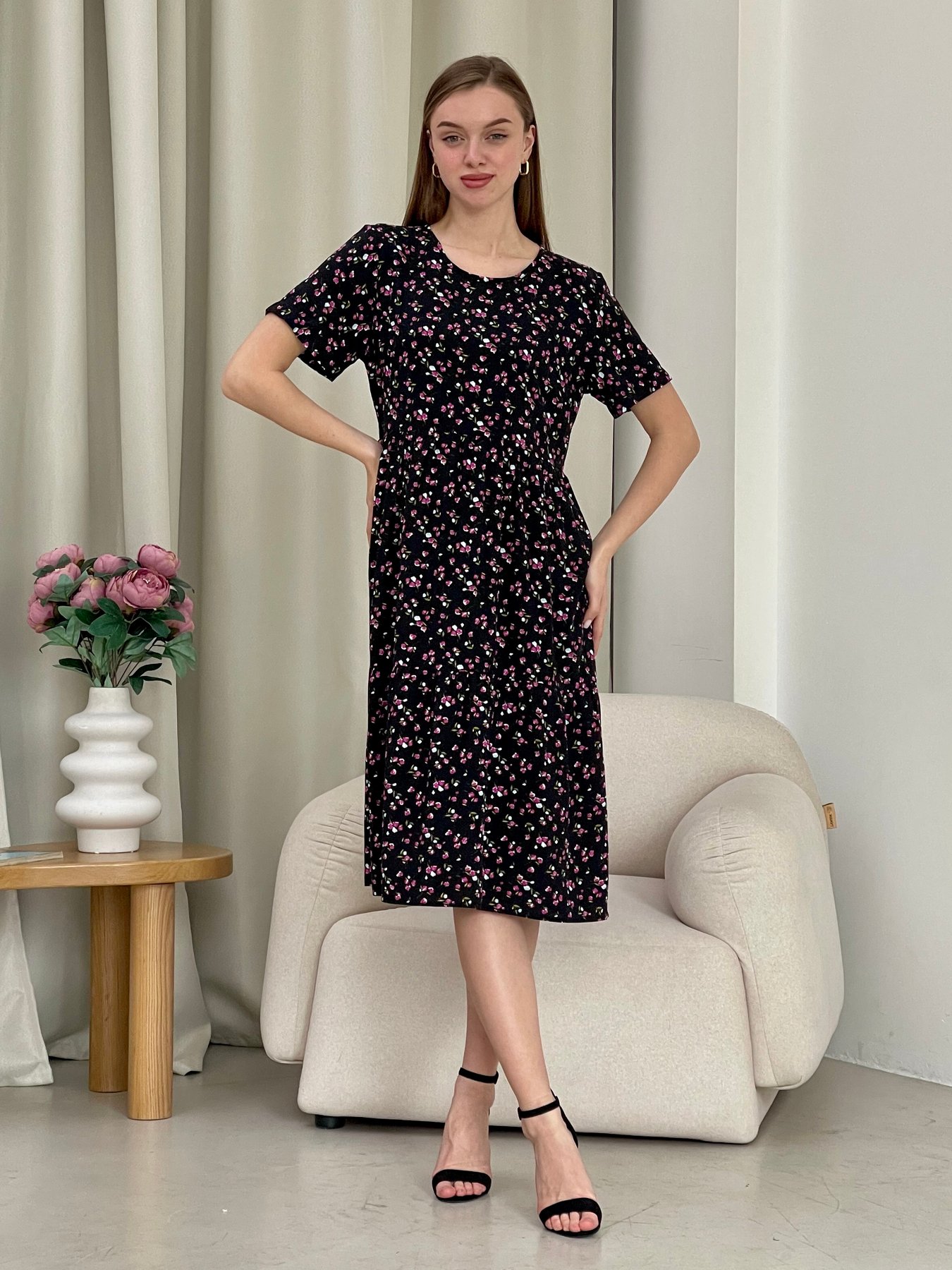 Купити Літня сукня з рюшами в квіточку чорна Merlini Казерта 700001261 розмір 42-44 (S-M) в інтернет-магазині